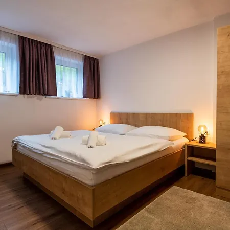 Amelies Mountain View Appartement *